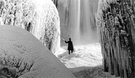 Photo - Chutes du Niagara enti�rement gel�es